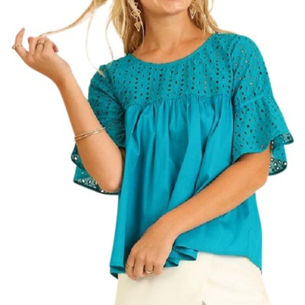 NW Umgee Turquoise Lace Eyelet ruffle sleeve top
